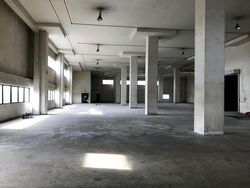 Gul Crescent (D22), Warehouse #618198261